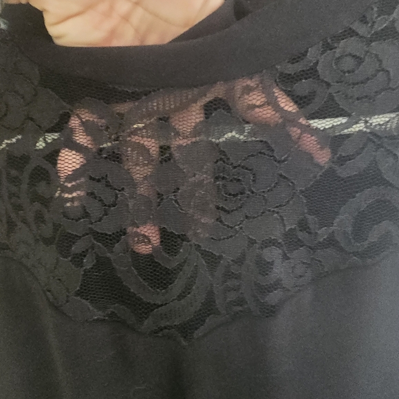 Black Mock Neck Lace Top - Adele & May, Size L - Picture 2 of 5